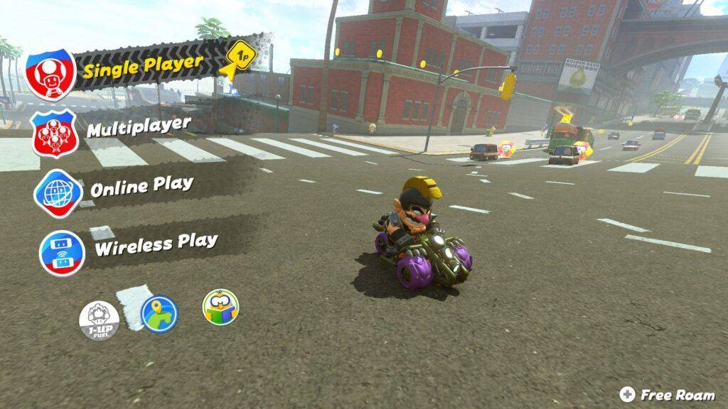 Mario Kart World - Sendo o foco do jogo, é estranho a falta de destaque do modo Free Roam no menu principal.